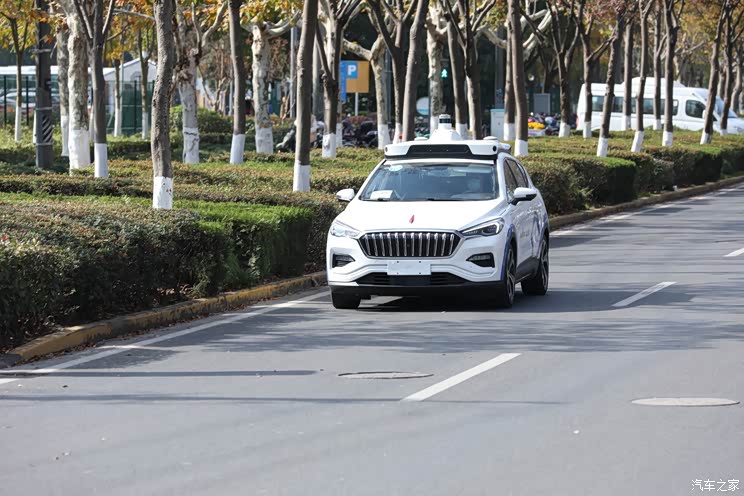 全新出行 感受SAE 2021自动驾驶体验日