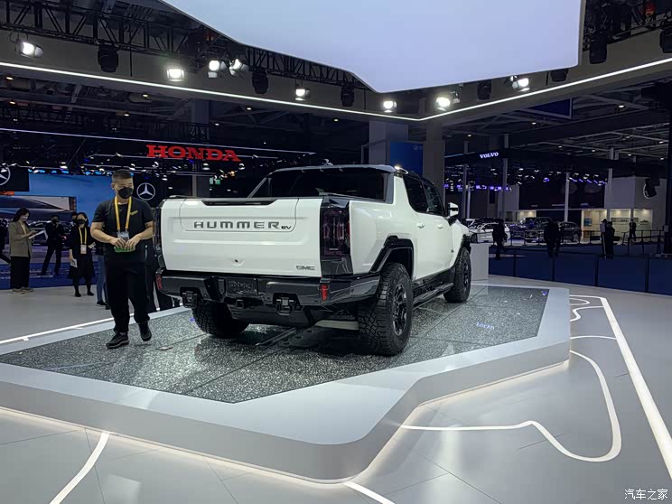 2021进博会:GMC HUMMER EV正式亮相