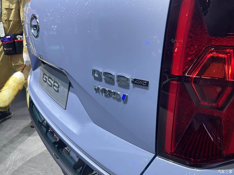 2021广州车展:传祺GS8混动版内饰亮相