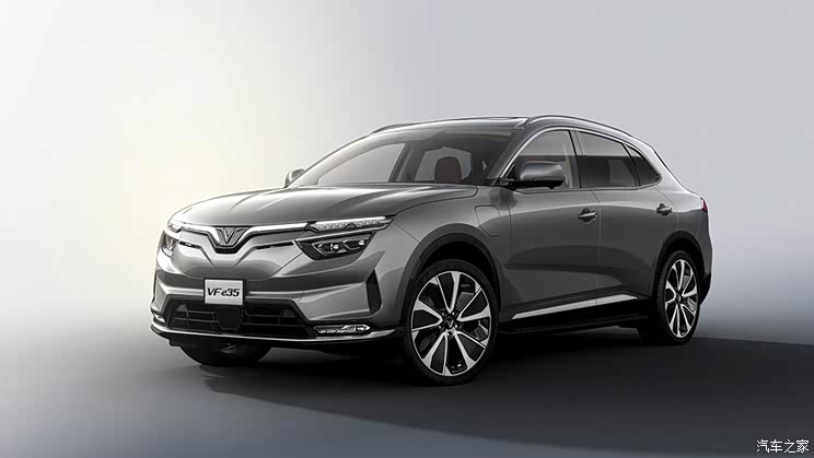 洛杉矶车展亮相 VinFast推VF e35/e36