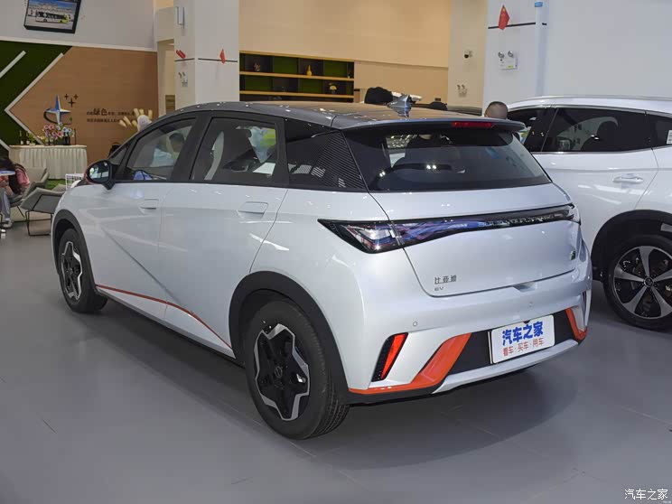 预售价9.68万元起 比亚迪海豚开启预售