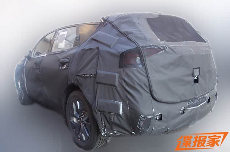 或2022年内上市 国产起亚新一代KX5谍照