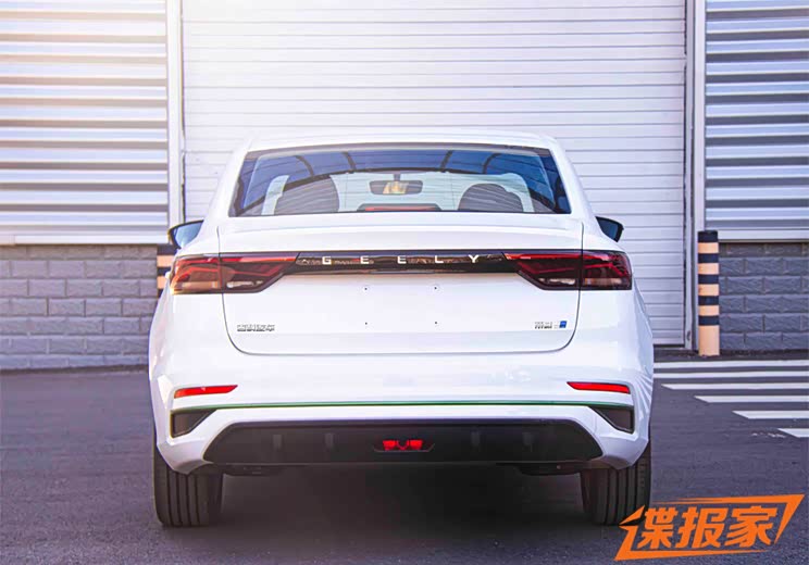 丰富产品矩阵 吉利帝豪甲醇版官图发布