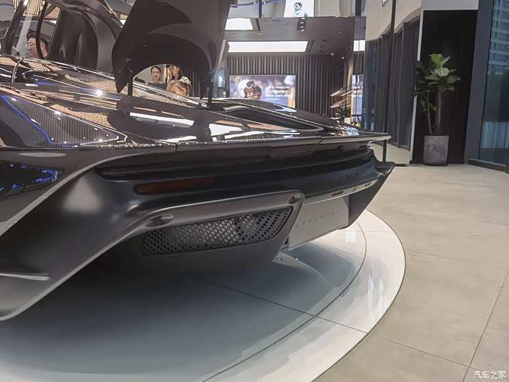 旗舰的气场 迈凯伦Speedtail国内首秀