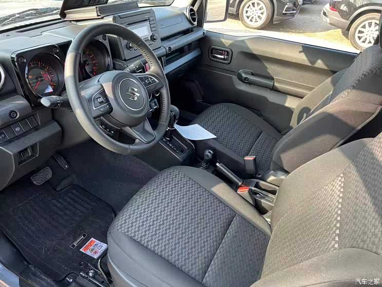 预售32.88万 网曝吉姆尼将平行进口引入