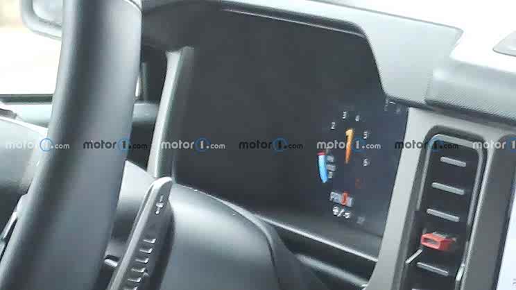 细节变化大 福特Bronco Raptor内饰谍照