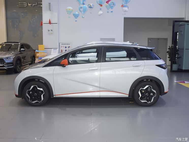 预售价9.68万元起 比亚迪海豚开启预售