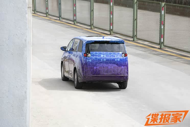 将于4月亮相 腾势全新MPV车型谍照曝光