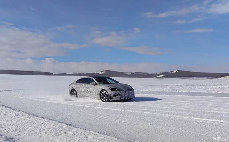 全新设计 比亚迪海豹冬季测试谍照曝光