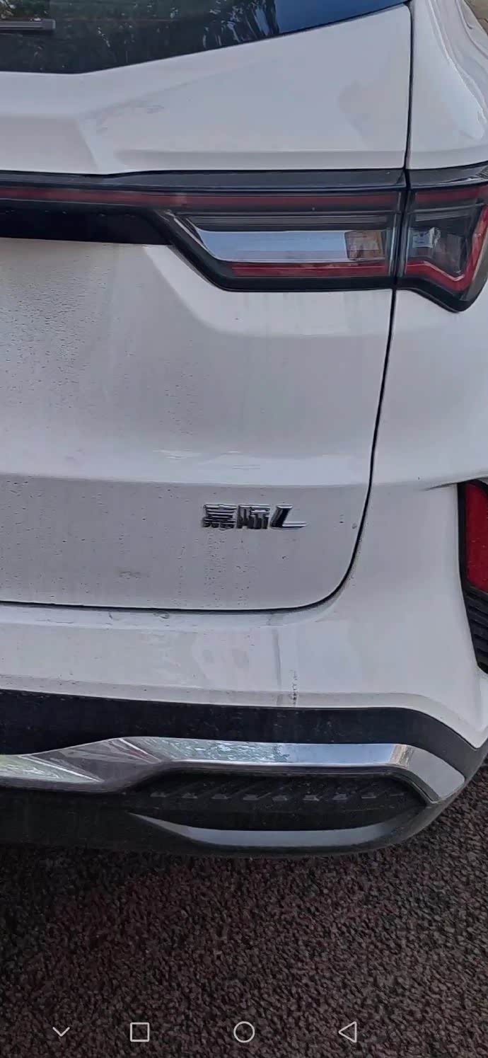 车身或将加长 新款吉利嘉际实车图曝光