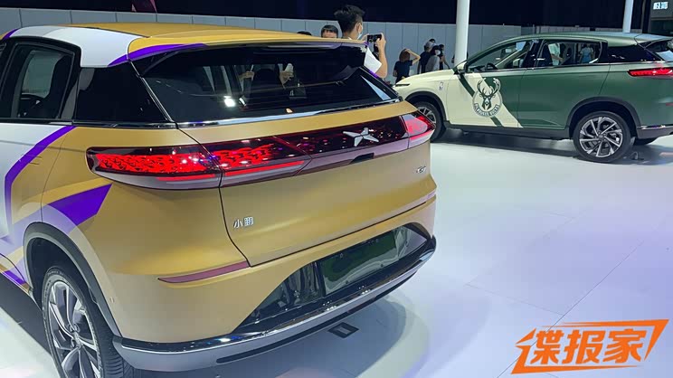 2021成都车展探馆:小鹏G3i/P7 NBA联名