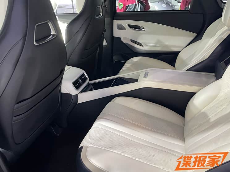 2021成都车展探馆:AION LX四座商务版