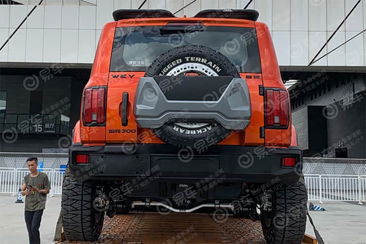 2021成都车展探馆:坦克300改装版曝光