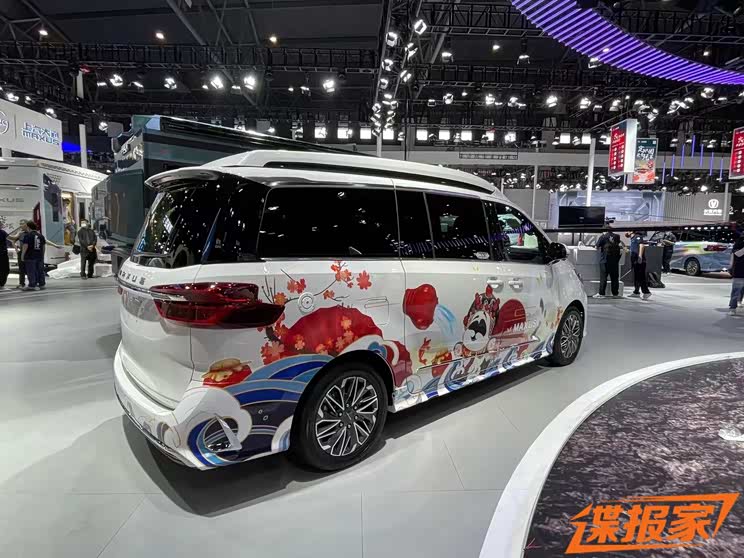 2021成都车展探馆:大通G20 PLUS特别版