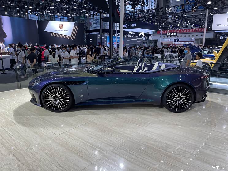 2021粤港澳车展:阿斯顿·马丁DBS定制版