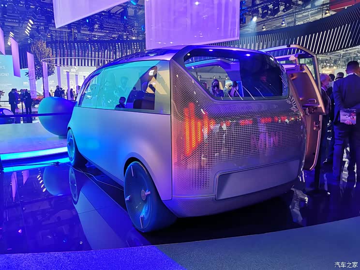 慕尼黑车展：MINI URBANAUT概念车亮相