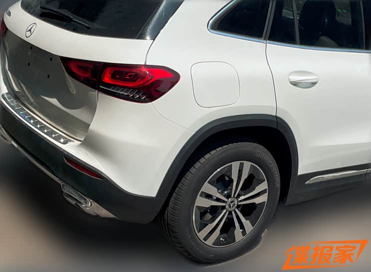 或命名260e 国产奔驰GLA插混版谍照