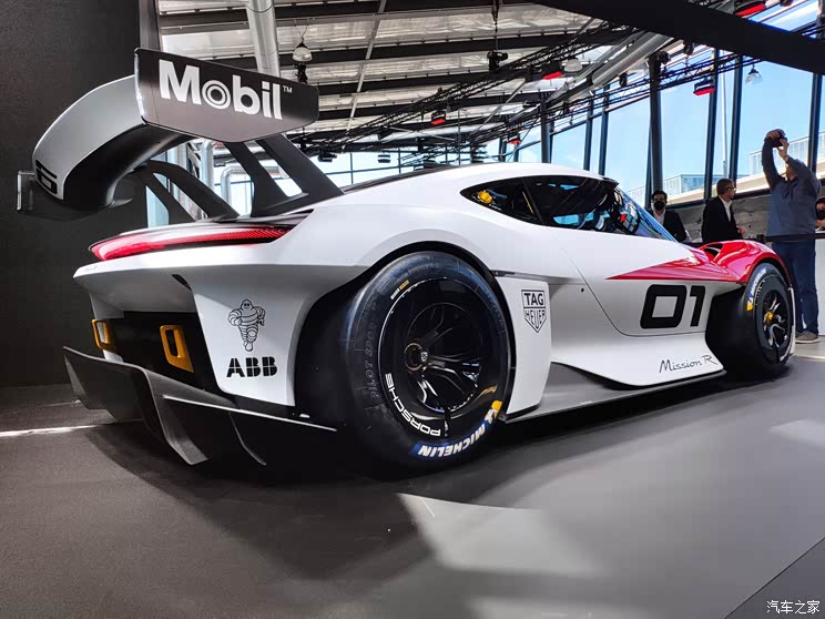 2021慕尼黑车展:保时捷Mission R概念车