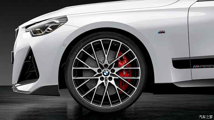 真香！宝马2系M Performance实车首发