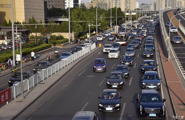 北京：中秋、国庆期间调整尾号限行措施