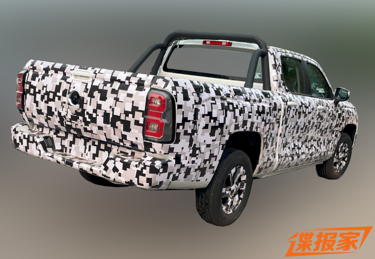 尺寸更大/定位更高 长城炮新车谍照曝光