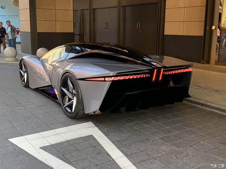 1.8秒“破百” 法诺奥赛罗正式亮相