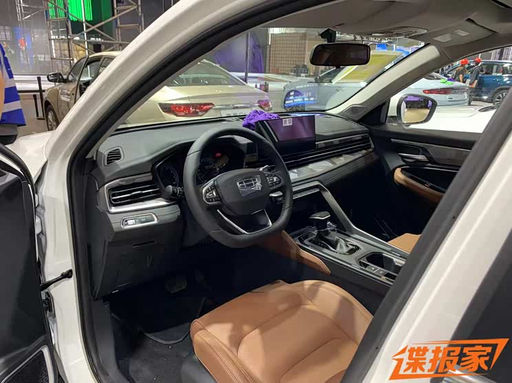 2021天津车展探馆：吉利远景X6 PRO