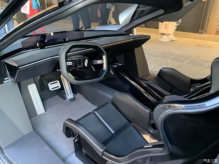 1.8秒“破百” 法诺奥赛罗正式亮相