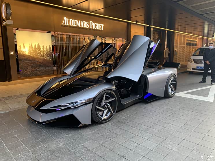 1.8秒“破百” 法诺奥赛罗正式亮相