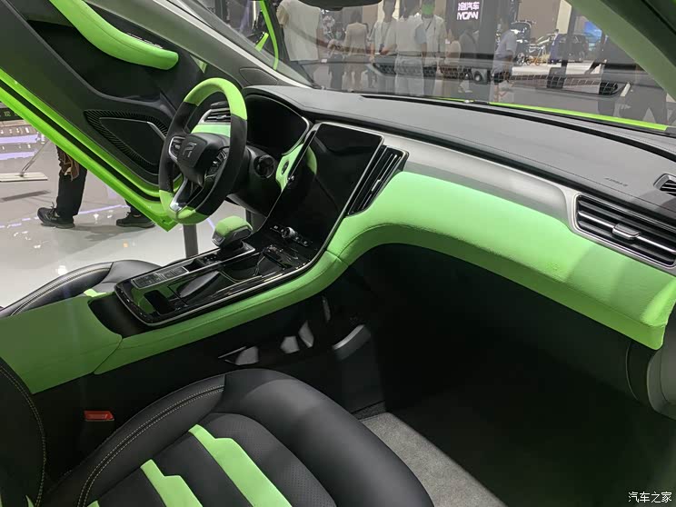 2021天津车展:R汽车 ER6特别版首发