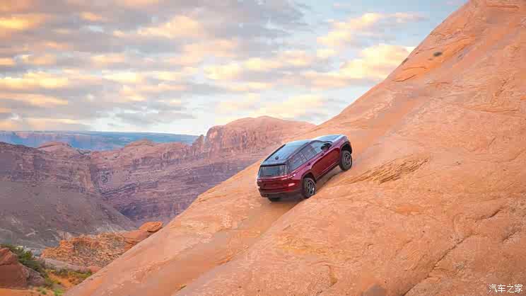 全面升级 全新大切诺基更多官图发布