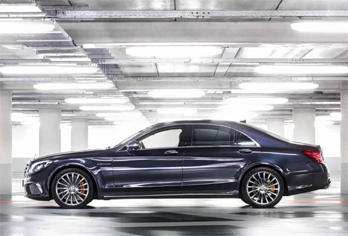 奔驰S65L AMG