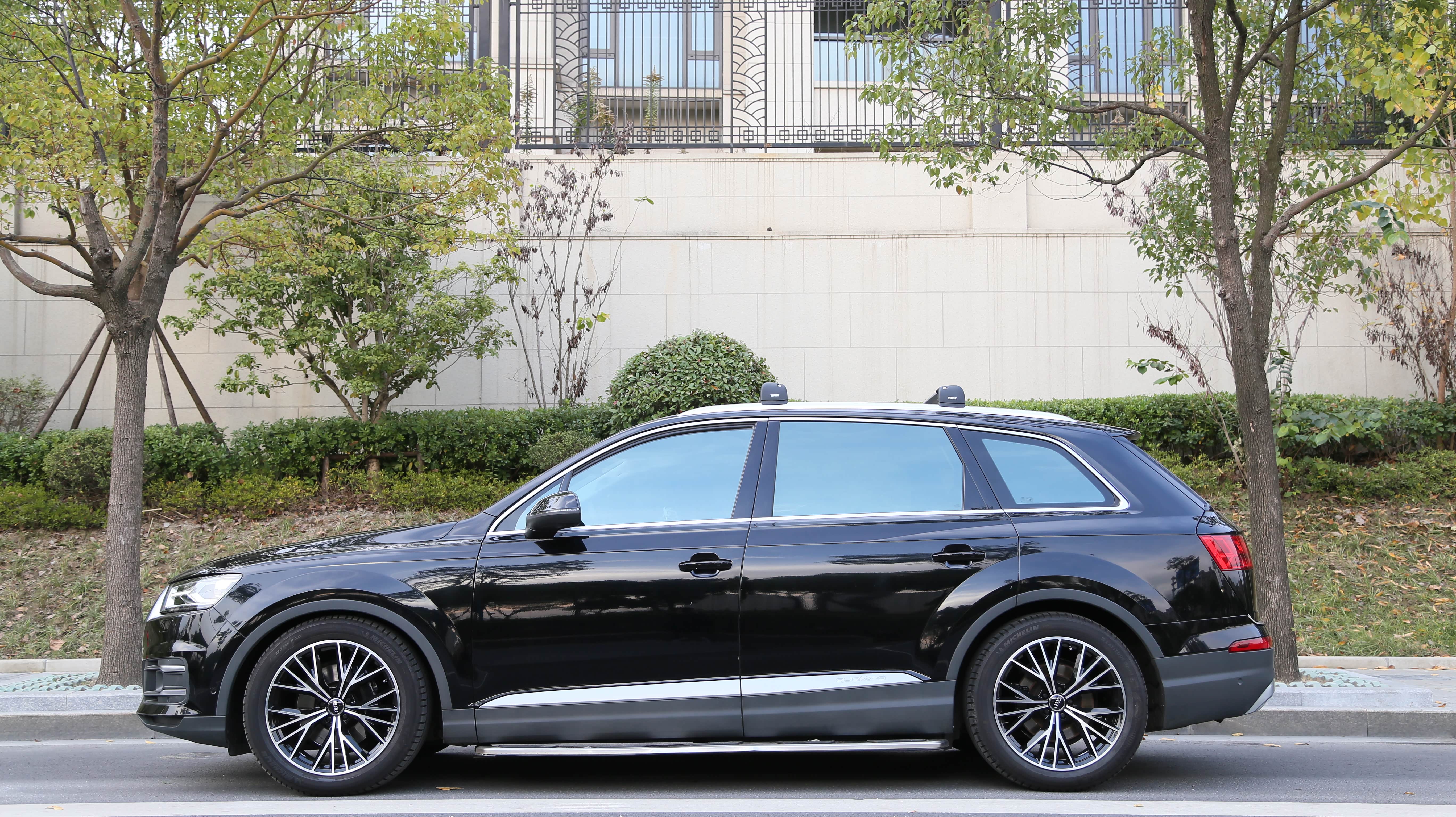 动态模式，悬挂降至1格