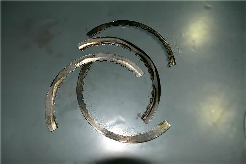 断裂的缓冲片断片