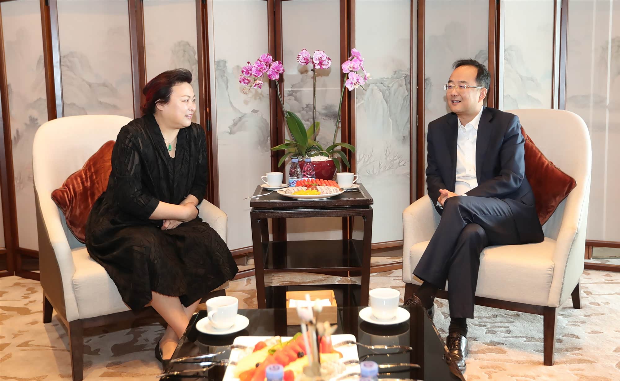 华泰借壳曙光吗_华泰收购曙光股份_曙光汽车被华泰收购