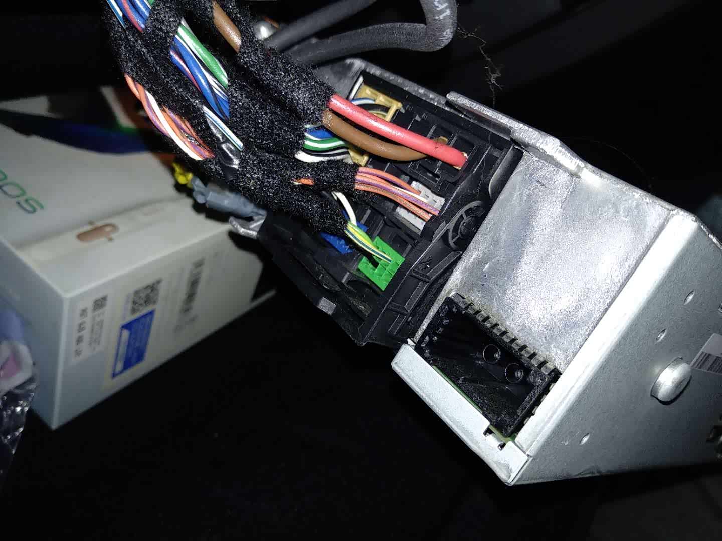 主机处的光纤插头