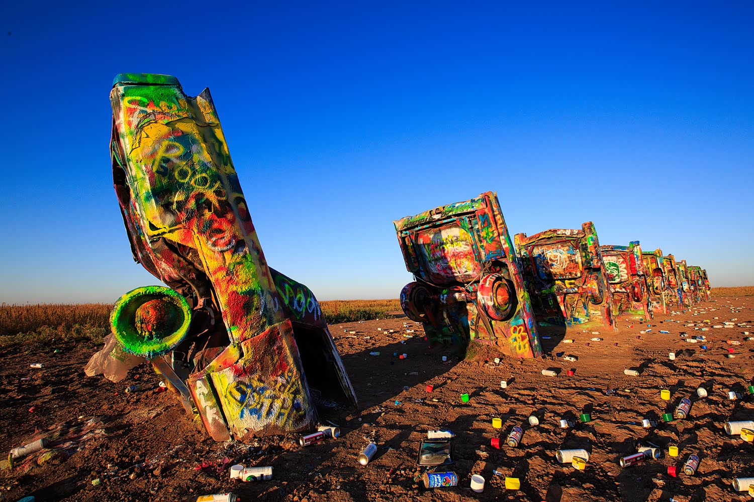 除了这些公司的怀旧元素外，还有许多值得一去的景观，比如凯迪拉克庄园