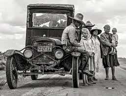 对，这16万农民逃亡时大多沿着66号公路一路往西，前往加州