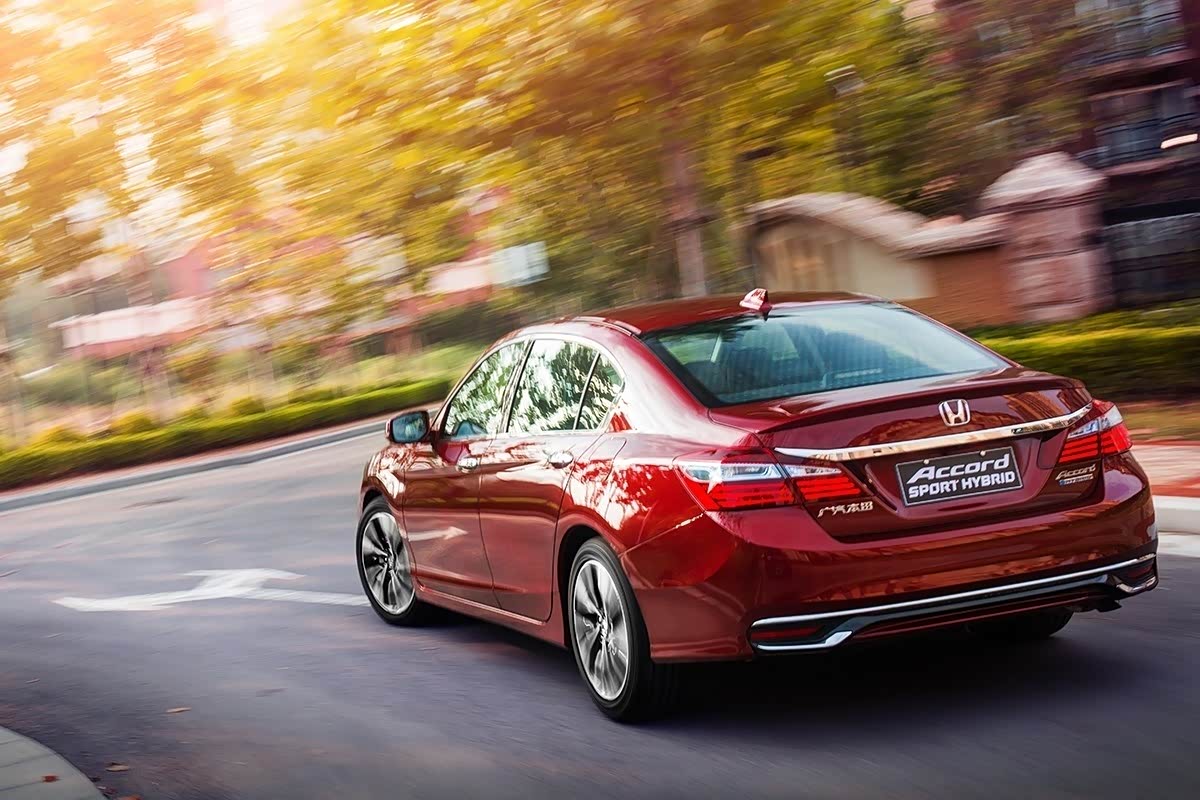 vr试驾都没看过,怎么好意思说是老司机