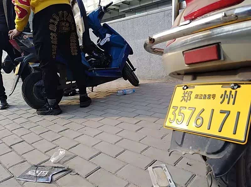 这个叫防盗备案号不是牌照