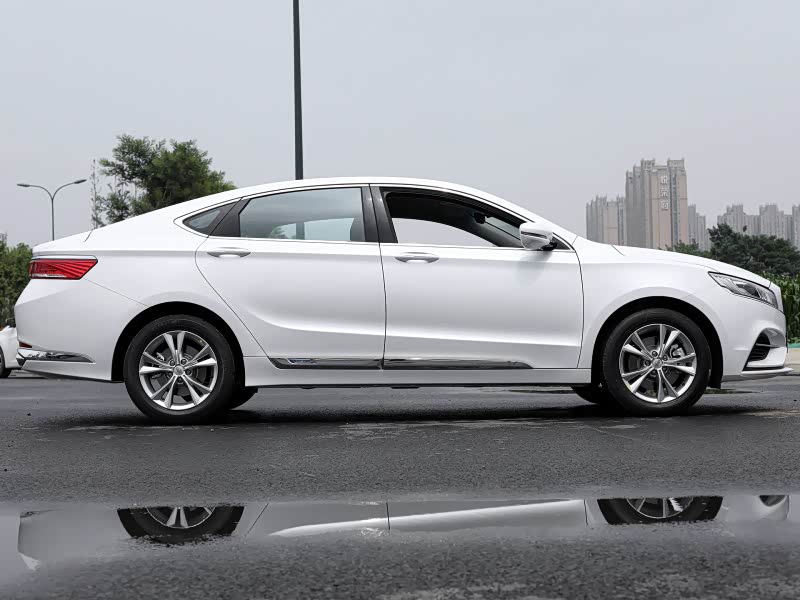 2018款吉利-博瑞ge,7月销量2201辆,车主用车体验如何