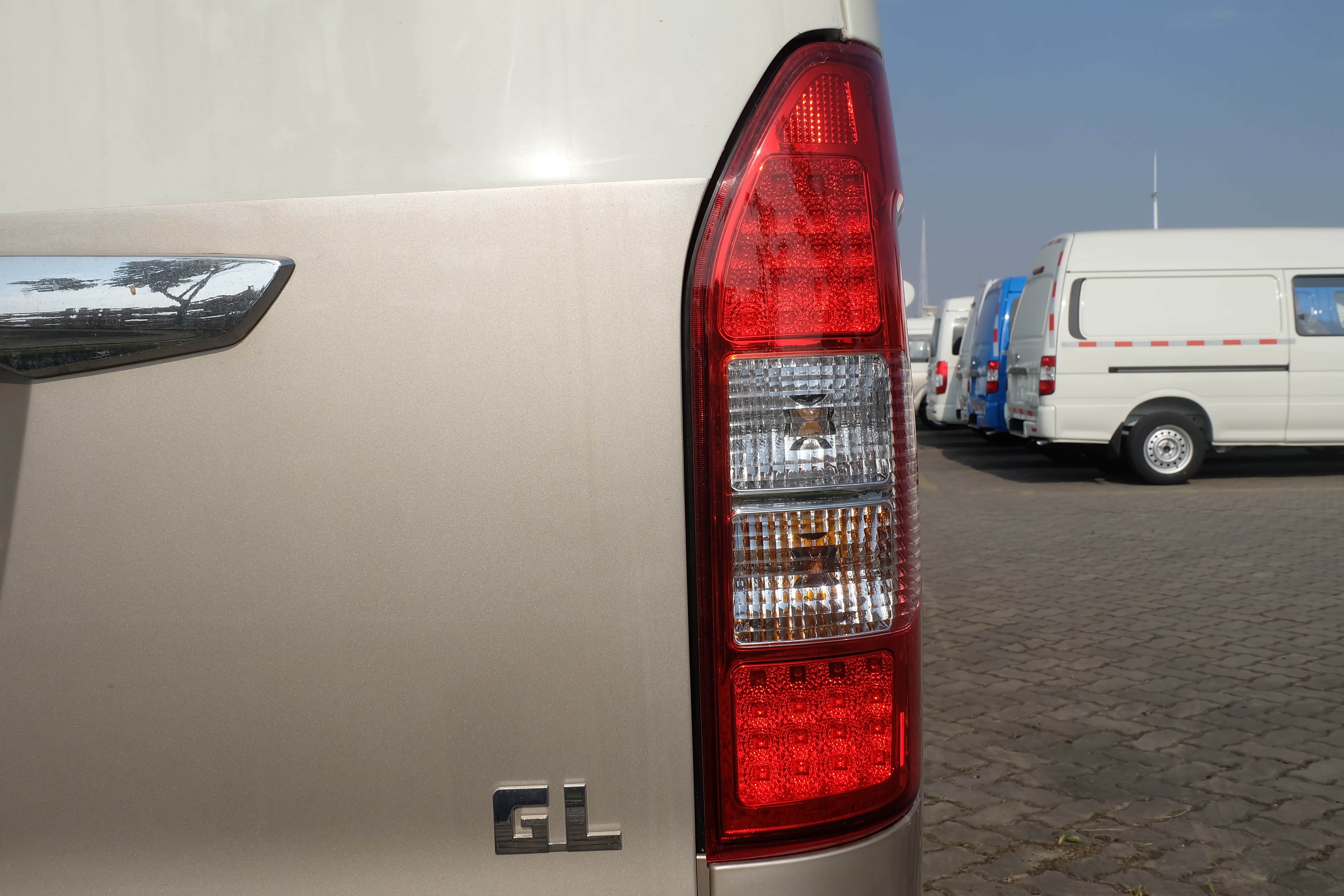 组合后大灯总成