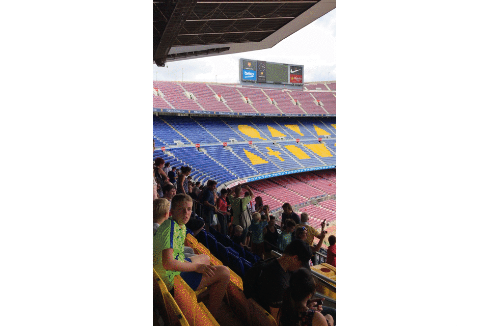 足球圣地-巴萨主场诺坎普