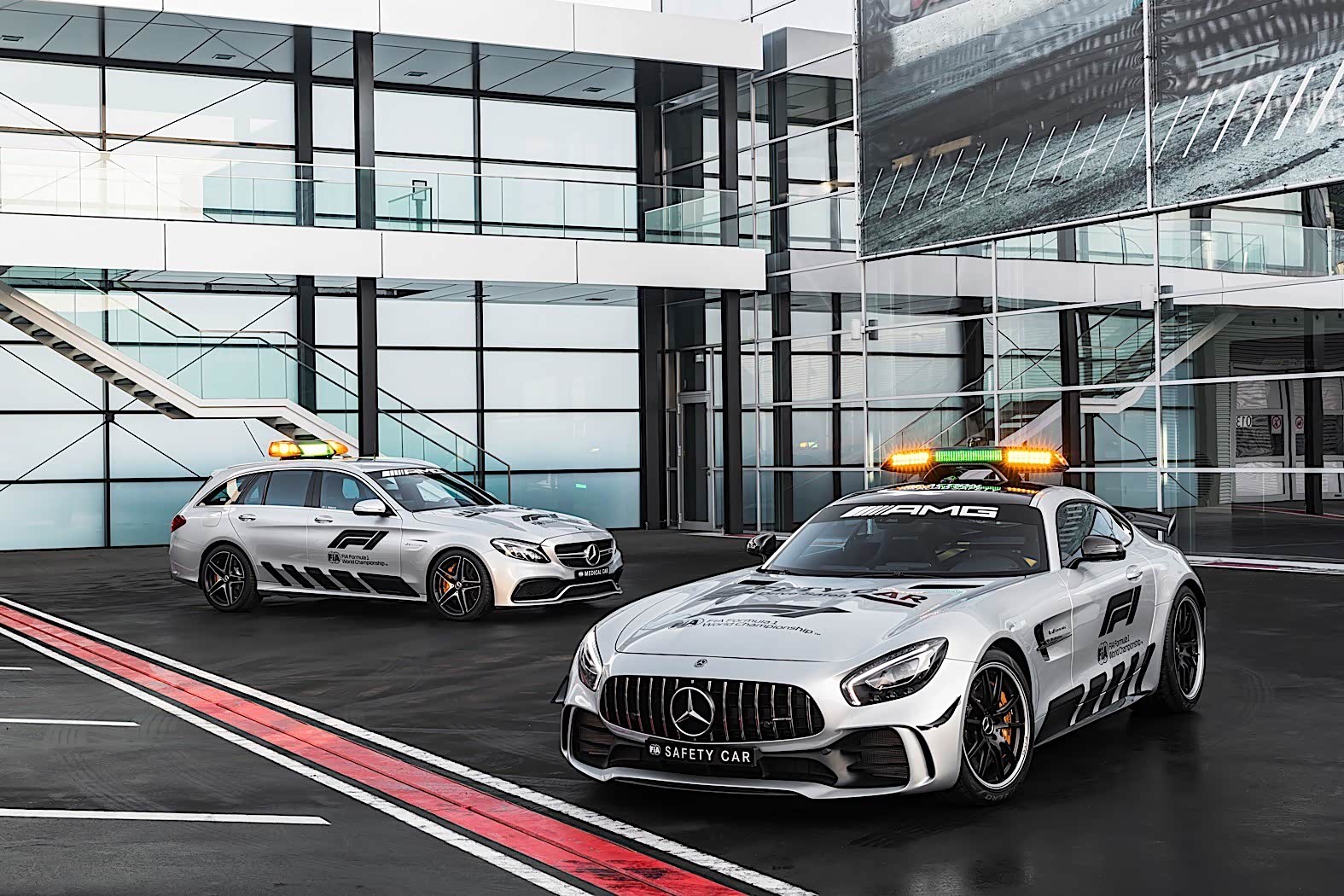 关于f1安全车，这些小知识你需要了解一下