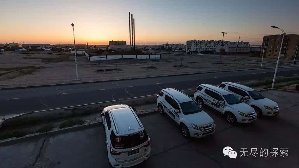 我们的车队在通往乌兰巴托的路上被截获劝返，经历72小时的非自由时光。