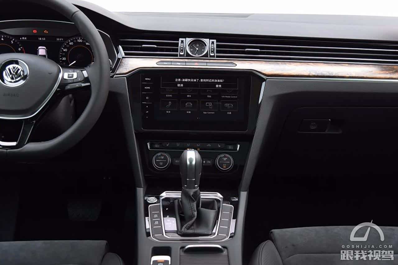 爱上了中年油腻大叔的选择 迈腾用车体验