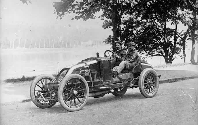 1906年，雷诺 Type AK