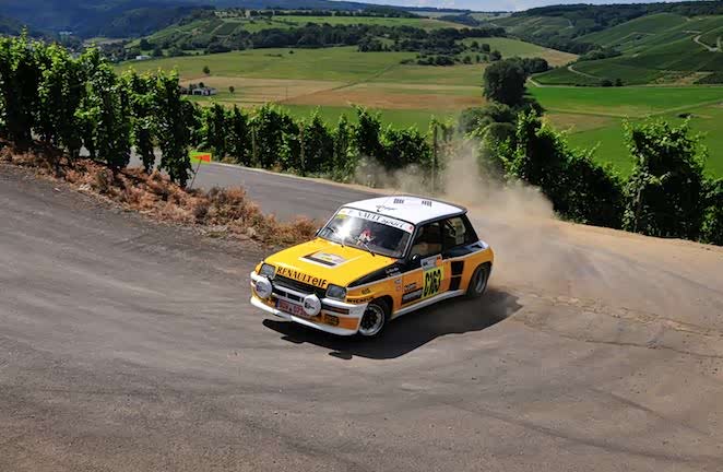 雷诺5 Turbo在赛场