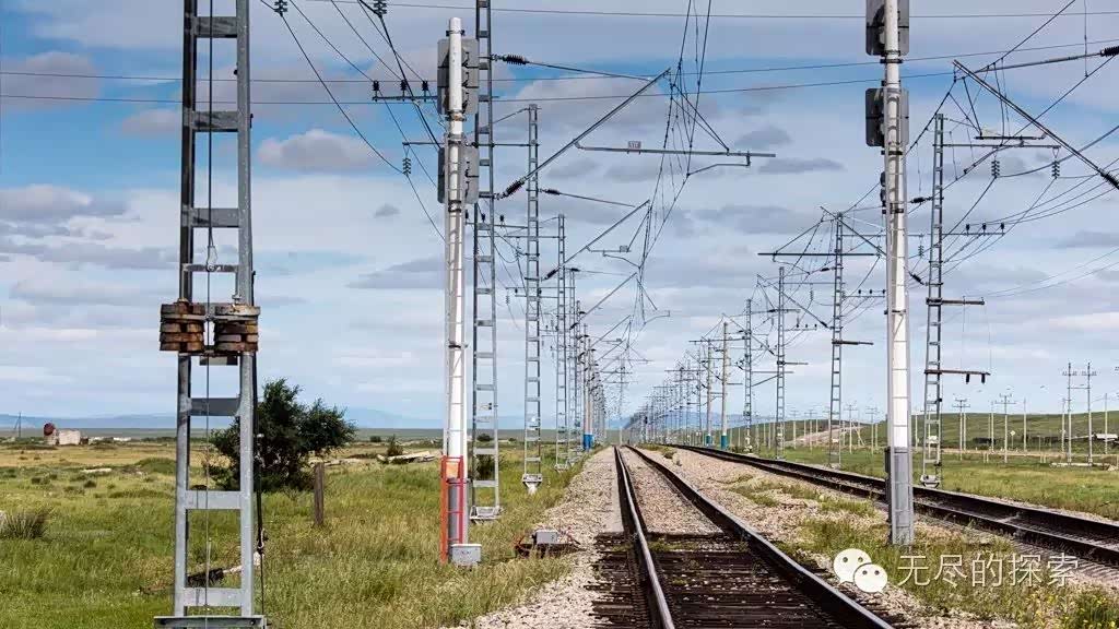 西伯利亚大铁路，它建成时是多么的自豪，现在看电气化铁路的水平只是块奠基石罢了。