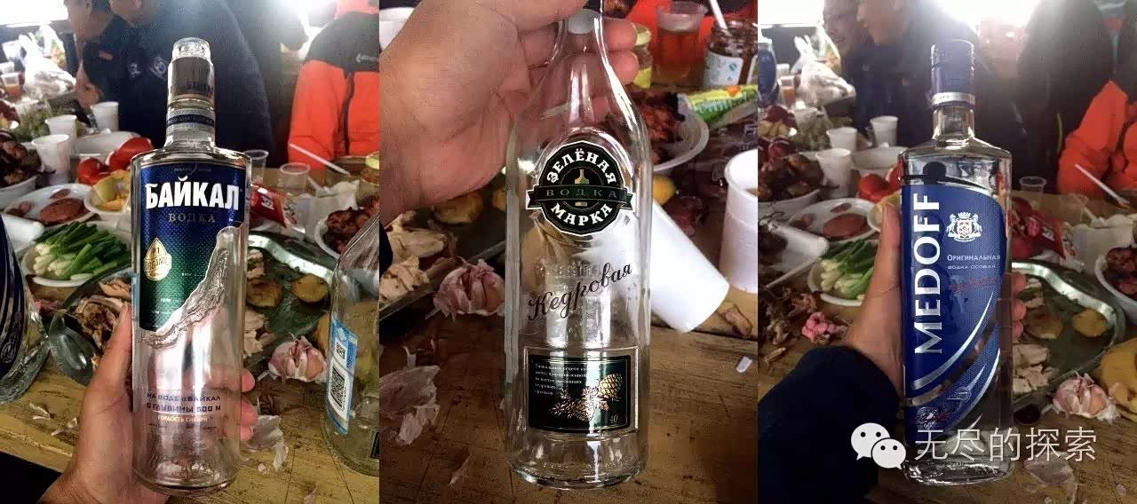 用各种花色的伏特加把俄国土著喝跑算不算够意思 ？中间那种是本地人喝的，两边的是卖给游客的。